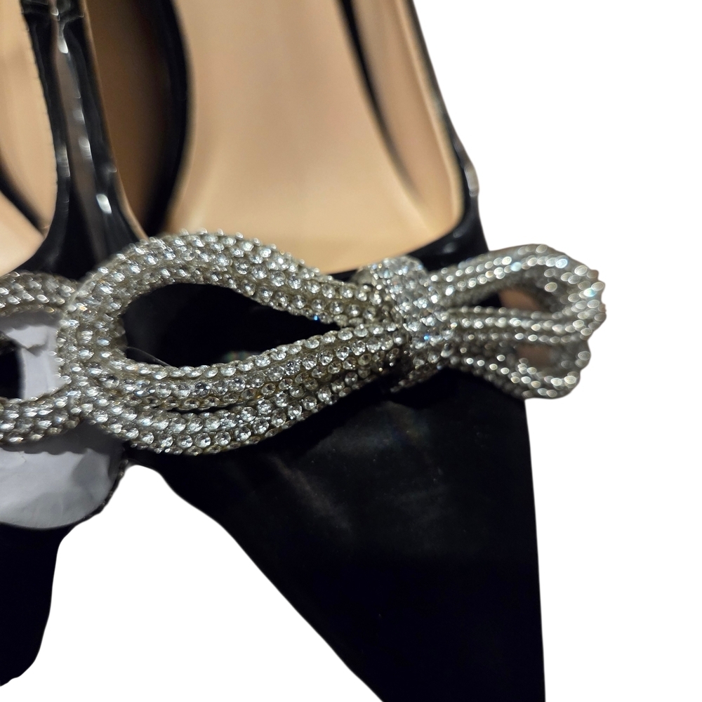 Elegant Dream Pairs Black and Silver Rhinestone Pumps with Bow Detail - Picture 6 of 9